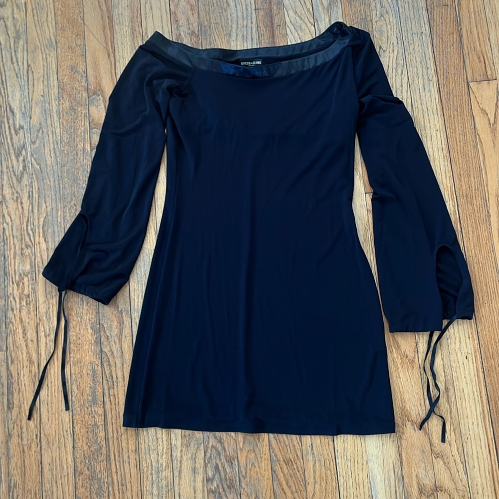 Black semi formal short skirt